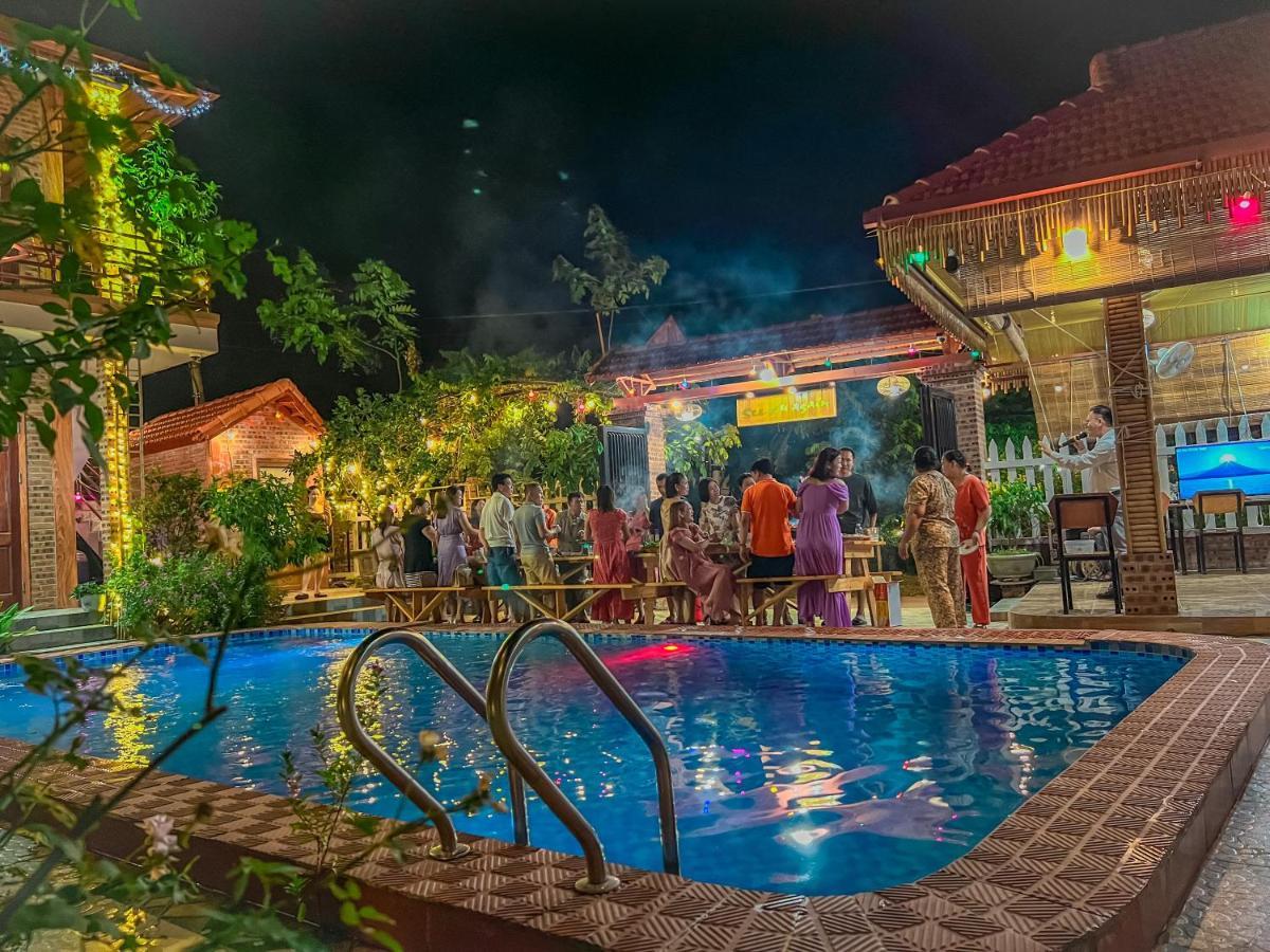Cosiana Homestay Ninh Bình Exteriör bild